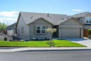 3312 NW Dogwood Ave, Redmond, OR 97756 - Photo 1