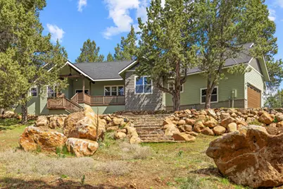 12041 Turnstone Drive, Klamath Falls, OR 97601 - Photo 1