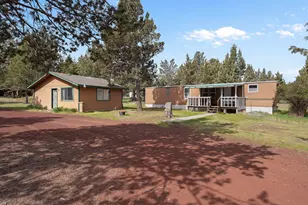 8320 SW High Cone Dr, Terrebonne, OR 97760 - Photo 1