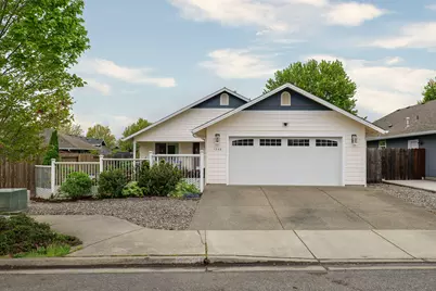 1348 George Tweed Boulevard, Grants Pass, OR 97527 - Photo 1