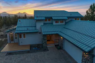 65230 Smokey Ridge Rd, Bend, OR 97701 - Photo 1