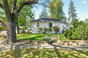 475 Liberty St, Ashland, OR 97520 - Photo 1