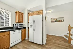1224 N Modoc Ave, Medford, OR 97504 - Photo 9