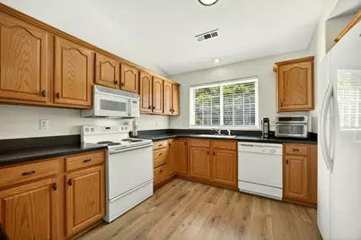 1224 N Modoc Avenue #33, Medford, OR 97504 - Photo 7