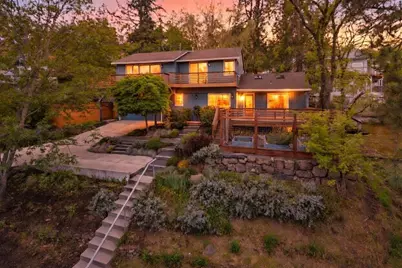 301 Hillcrest Street, Ashland, OR 97520 - Photo 1
