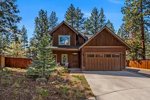 801 S Wrangler Ct, Sisters, OR 97759 - Photo 1