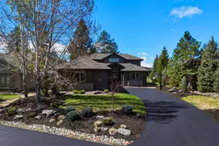 61807 Fall Creek Loop, Bend, OR 97702 - Photo 1