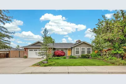 2669 Lawnview Drive, Medford, OR 97504 - Photo 1