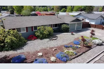 1755 Axtell Drive, Grants Pass, OR 97527 - Photo 1