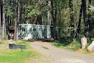 912 N Old Stage Rd, Cave Junction, OR 97523 - Photo 1