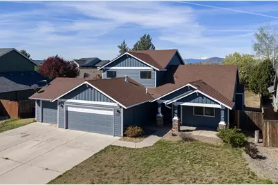 2113 NW 22nd Street, Redmond, OR 97756 - Photo 1