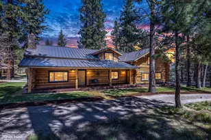 69340 Deer Ridge Rd, Sisters, OR 97759 - Photo 1