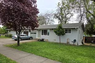 1301 Prune St, Medford, OR 97501 - Photo 1