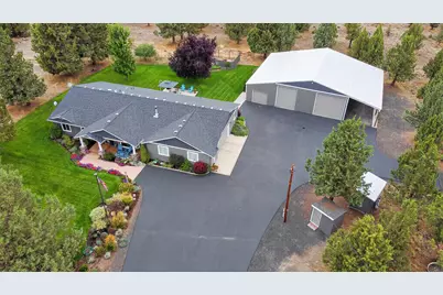 4839 S Sioux Loop, Prineville, OR 97754 - Photo 1
