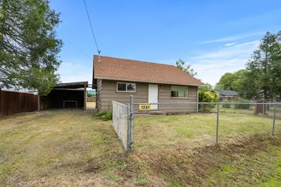 1281 Thomas Road, Medford, OR 97501 - Photo 1