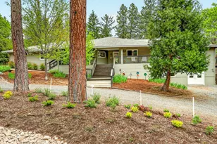 1230 Westmont Dr, Jacksonville, OR 97530 - Photo 1