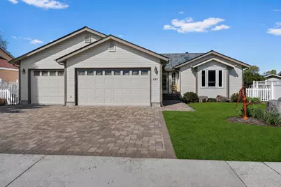 222 SW Meadow Lakes Drive, Prineville, OR 97754 - Photo 1