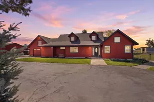 66215 Barr Rd, Bend, OR 97703 - Photo 1