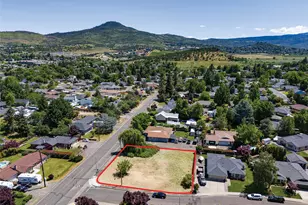 2178 Spring St, Medford, OR 97504 - Photo 1