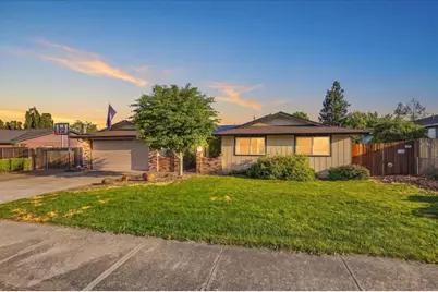 2573 Eaton Drive, Medford, OR 97504 - Photo 1