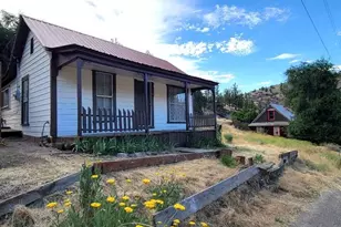 126 S Nelson St, Mitchell, OR 97750 - Photo 1