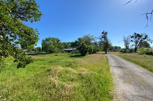 6198 Table Rock Rd, Central Point, OR 97502 - Photo 1