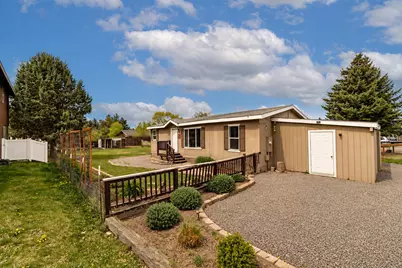 2207 SW 22nd Street, Redmond, OR 97756 - Photo 1