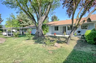 3920 W Main St, Medford, OR 97501 - Photo 1