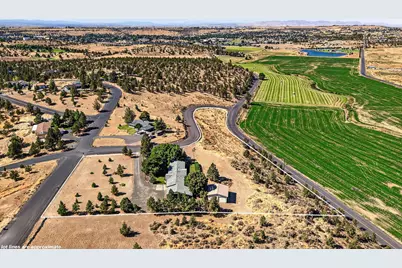 951 SE Rancho Lane, Madras, OR 97741 - Photo 1