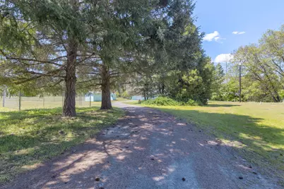 637 Covered Bridge Road, Rogue River, OR 97537 - Photo 1