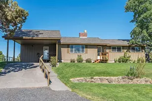 22520 Carolyn Ct, Bend, OR 97701 - Photo 1