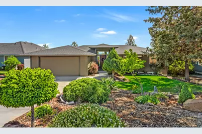 2434 SW 34th Drive, Redmond, OR 97756 - Photo 1