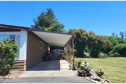 327 Sandlewood Drive #A, Grants Pass, OR 97526 - Photo 1