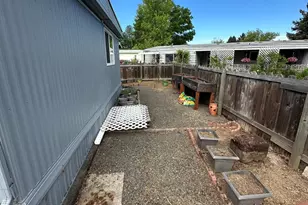 3431 S Pacific, Medford, OR 97501 - Photo 13