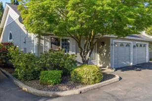 1224 N Modoc Ave, Medford, OR 97504 - Photo 1