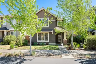 61138 SE Sydney Harbor Dr, Bend, OR 97702 - Photo 1