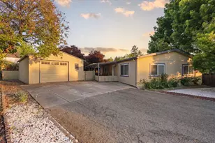 145 Taylor St, Talent, OR 97540 - Photo 1