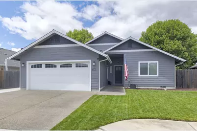1340 George Tweed Boulevard, Grants Pass, OR 97527 - Photo 1