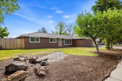 1650 SW 16th Street, Redmond, OR 97756 - Photo 1