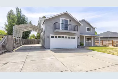 196 Nadine Lane, Central Point, OR 97502 - Photo 1
