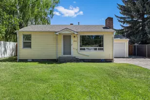 2402 NE 3rd, Prineville, OR 97754 - Photo 1