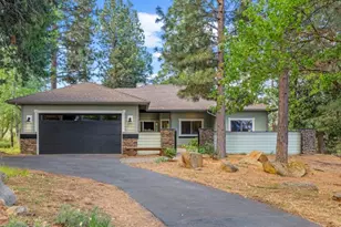 11660 Kestrel Rd, Klamath Falls, OR 97601 - Photo 1