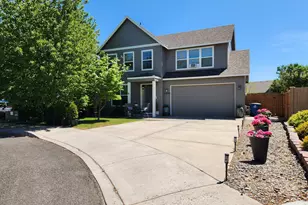 1432 NW Spruce Ct, Redmond, OR 97756 - Photo 1
