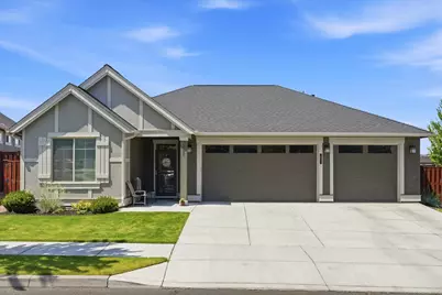 855 NE Hudspeth Circle, Prineville, OR 97754 - Photo 1