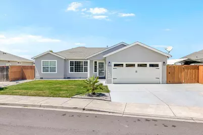 7925 Timberline, White City, OR 97503 - Photo 1