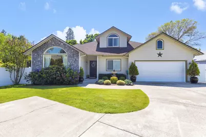 1211 SW Ironwood Drive, Grants Pass, OR 97526 - Photo 1