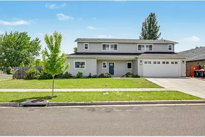 2201 Westwood Drive, Medford, OR 97501 - Photo 1