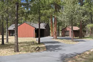 68978 Graham Ct, Sisters, OR 97759 - Photo 1