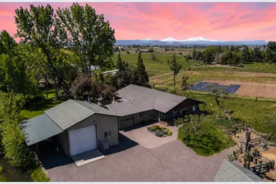 1350 NE Yucca Avenue, Redmond, OR 97756 - Photo 1