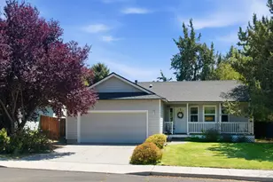 21343 Puffin Dr, Bend, OR 97701 - Photo 1